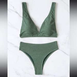Green V neck and high waisted bikini, size medium